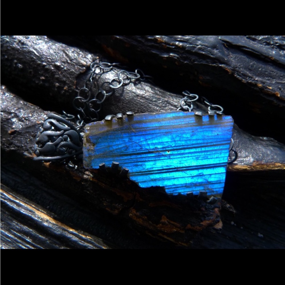 No brand, Necklace, crystal labordoite, blue. - Picture 14 of 16